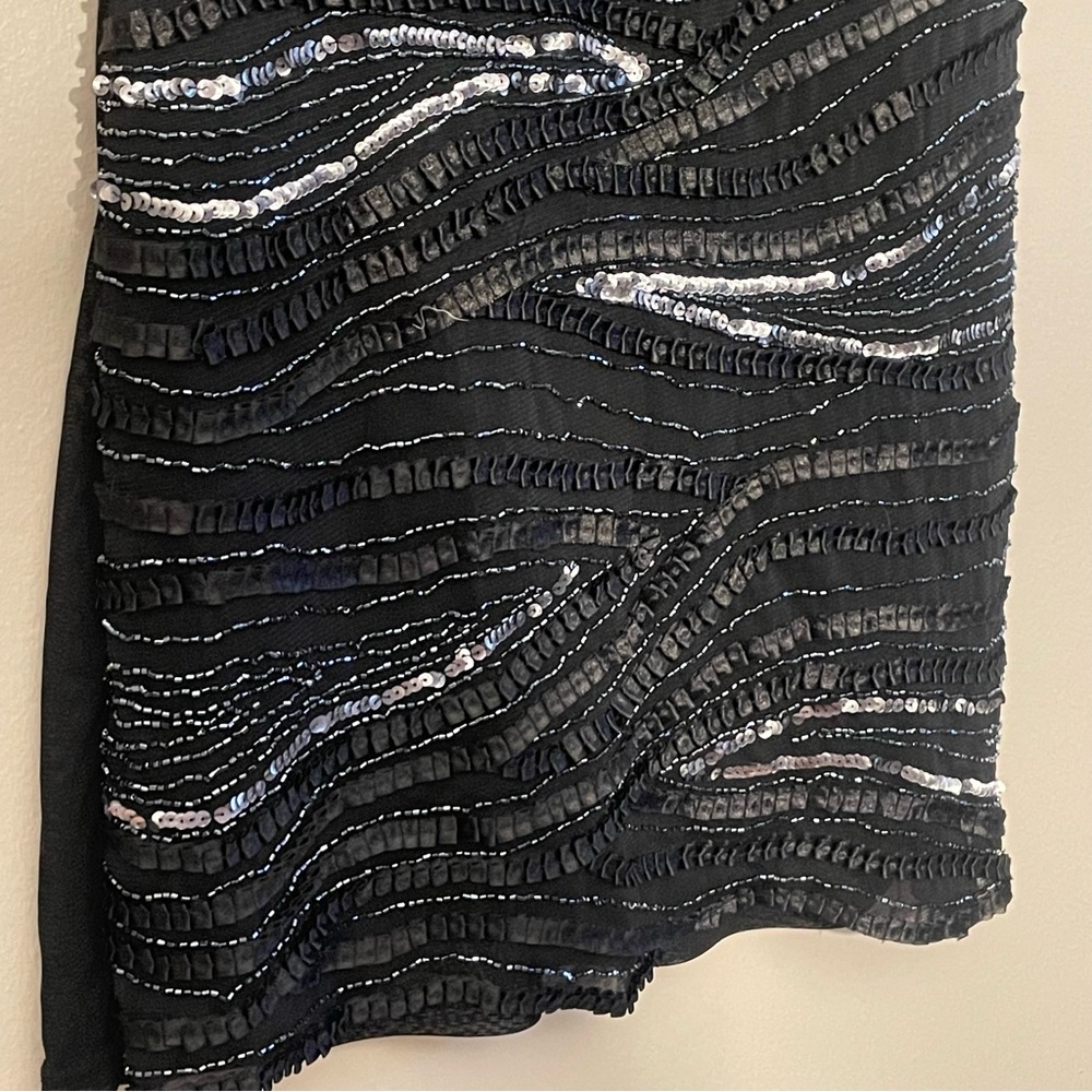 4/$20➡️ Black & Silver Beaded Sequin Patterned Mini Dress – Size Medium GUC - Picture 7 of 11